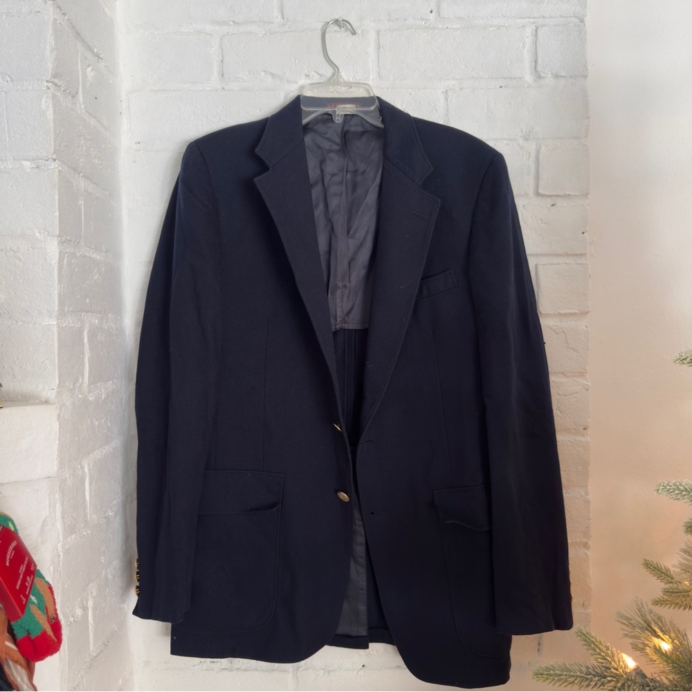 Nordstrom 100% Wool Navy Blazer w/ Gold Crest Buttons – Classic Fit